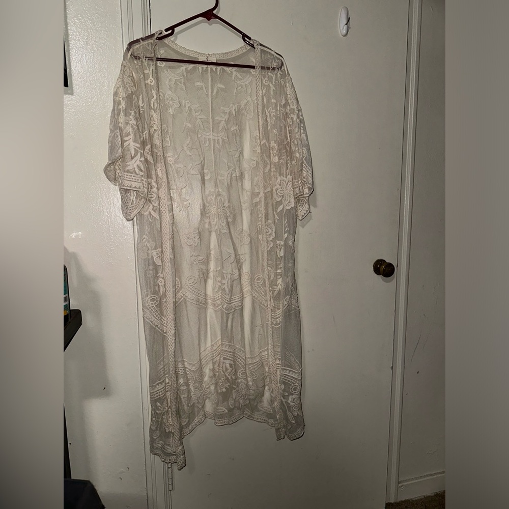 White Lace Kimono🦢